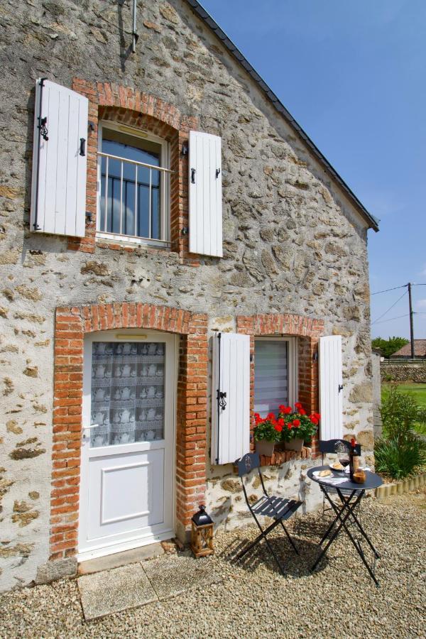 Louin O Trois Oliviers B&B 외부 사진